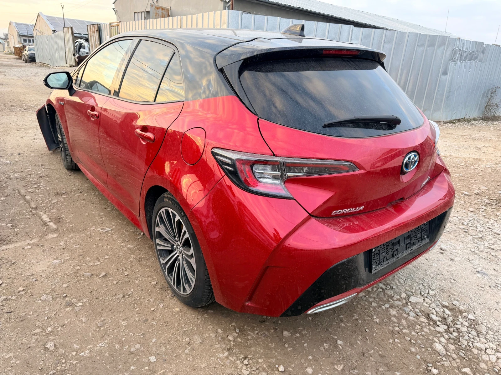 Toyota Corolla 2.0 HYBRID , снимка 1