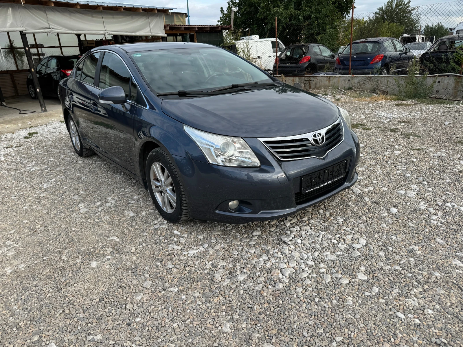 Toyota Avensis 1.8i-NAVI-KAMERA - изображение 7