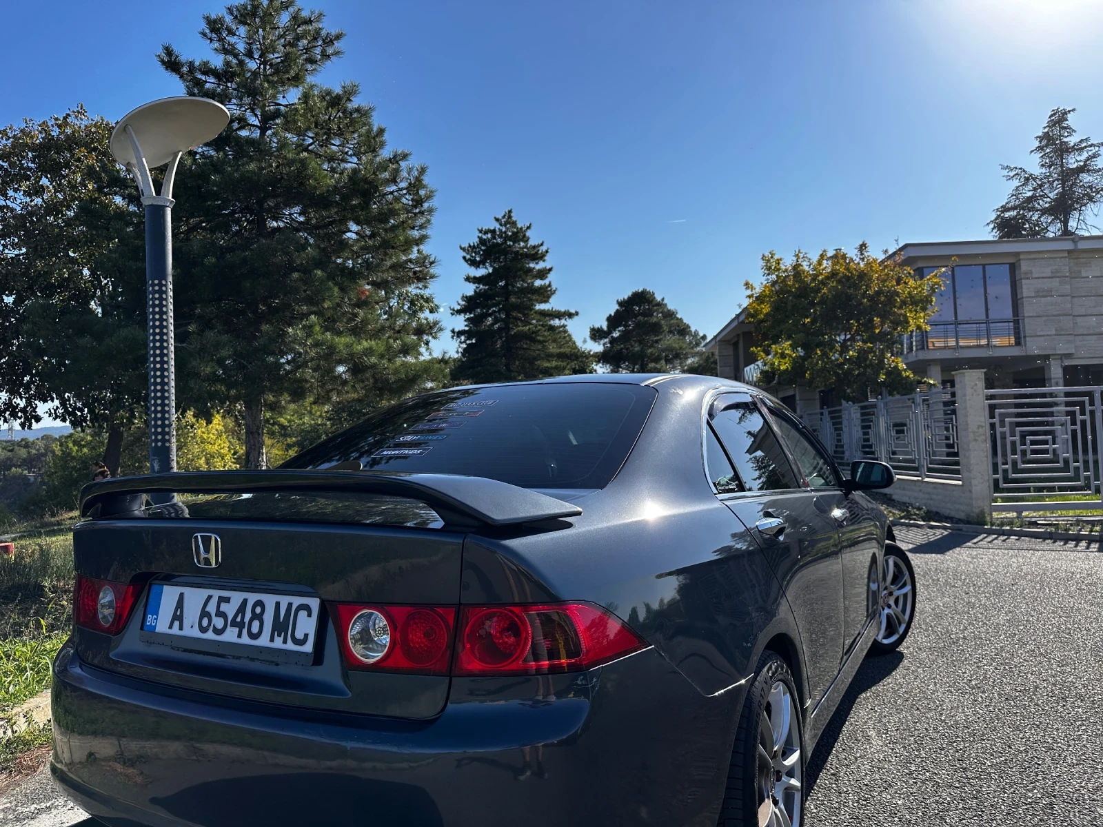 Honda Accord 2.0 - изображение 3