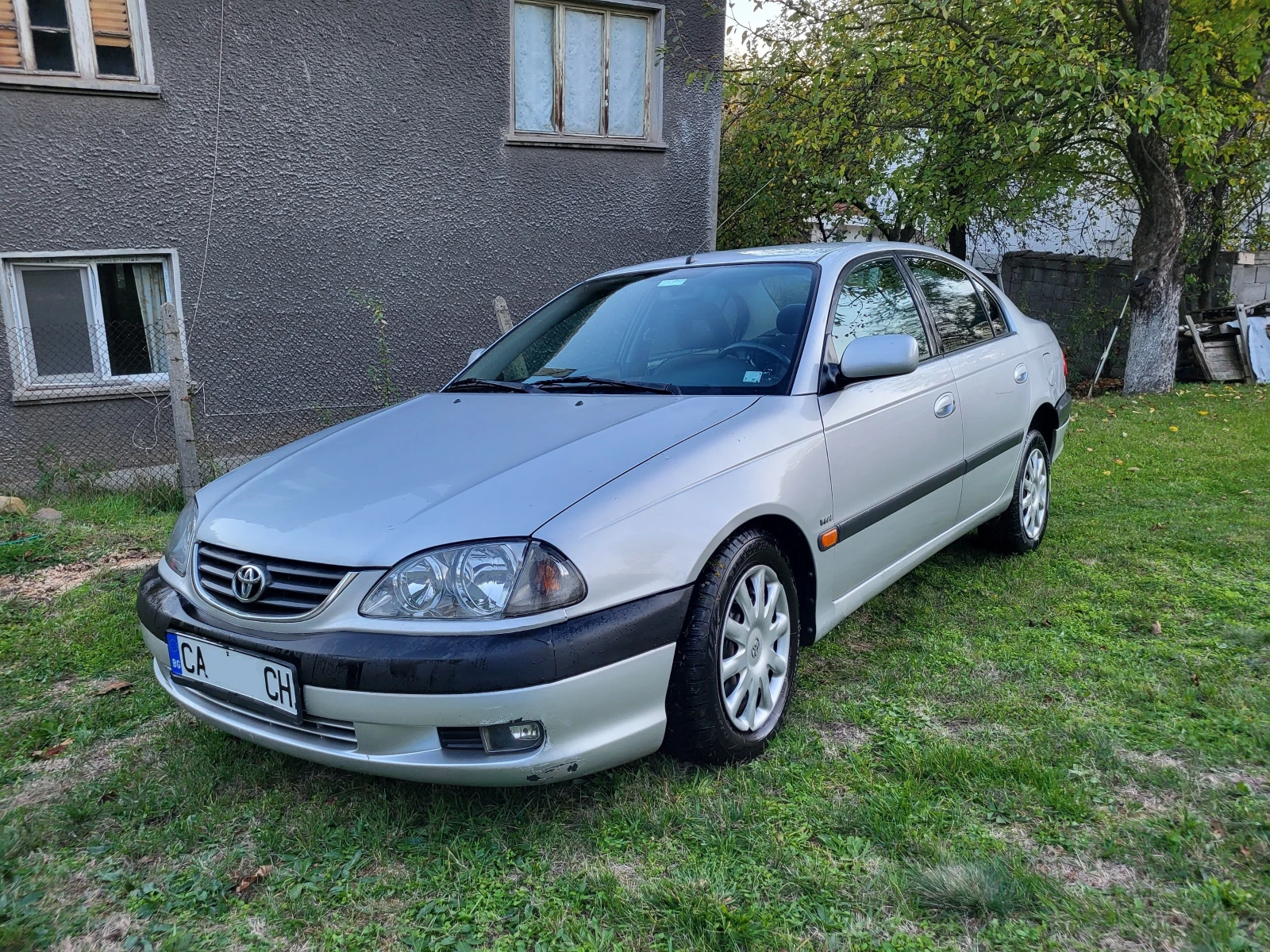 Toyota Avensis 1.6 - изображение 6