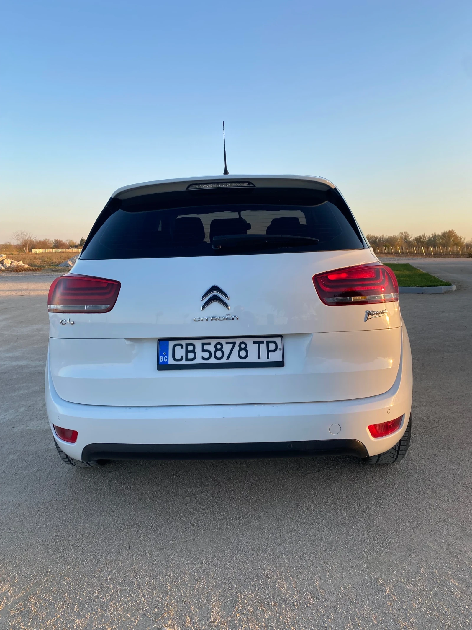 Citroen C4 Picasso  - изображение 2