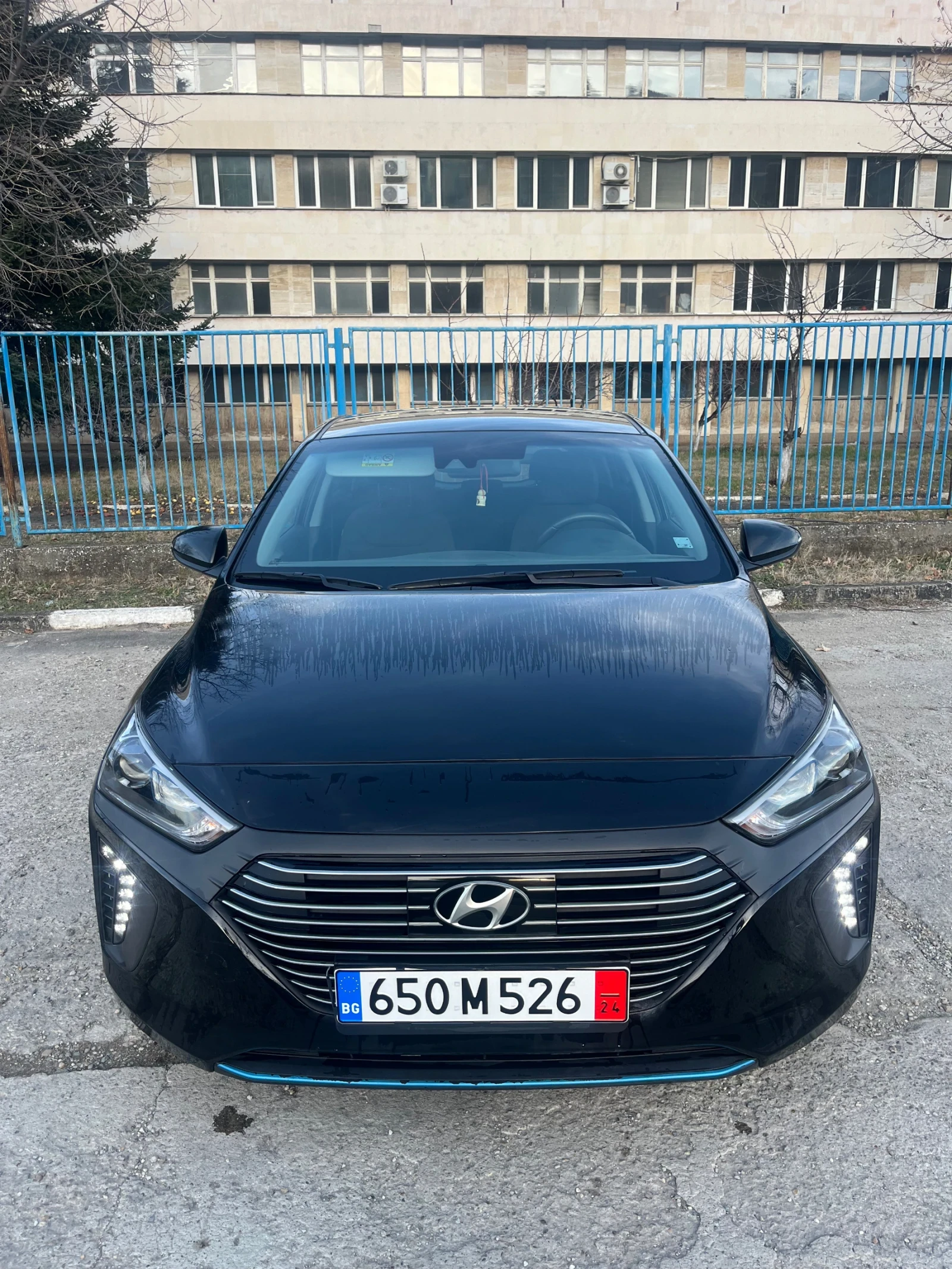 Hyundai Ioniq 1.6i hibrid - изображение 10