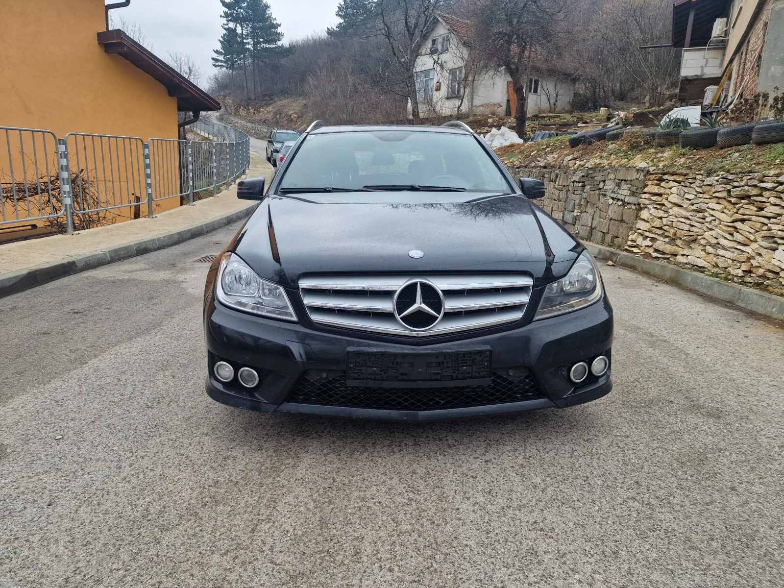 Mercedes-Benz C 250 CDI 4-MATIK AMG - изображение 2