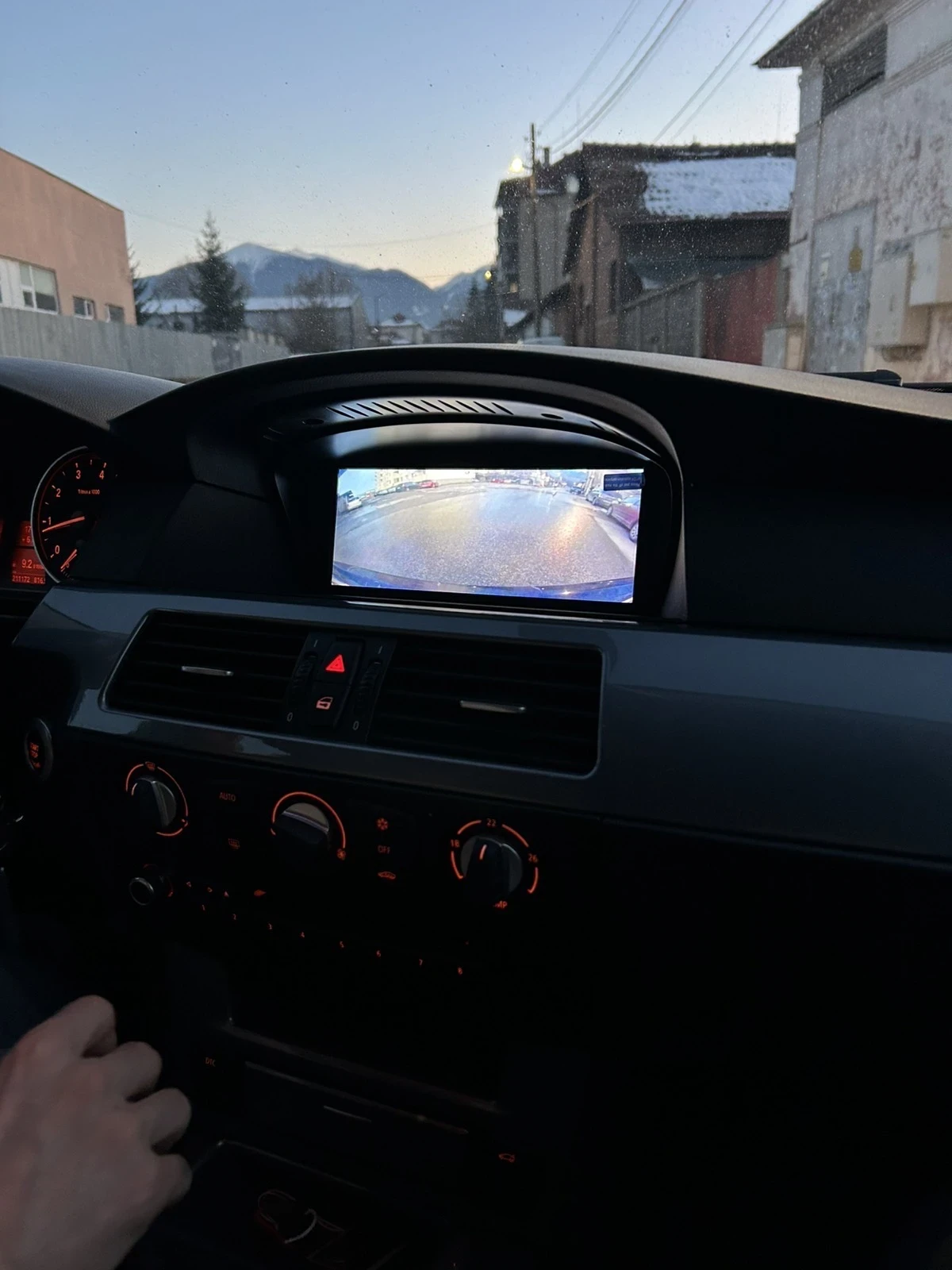 BMW 523, снимка 15 - Автомобили и джипове - 49801820
