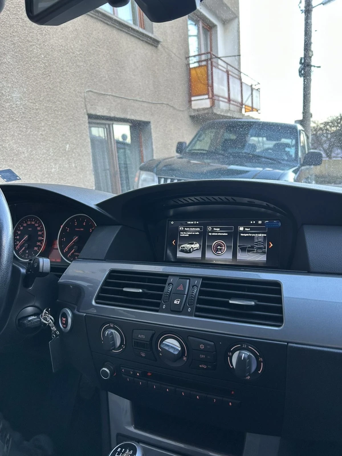 BMW 523, снимка 12 - Автомобили и джипове - 49801820