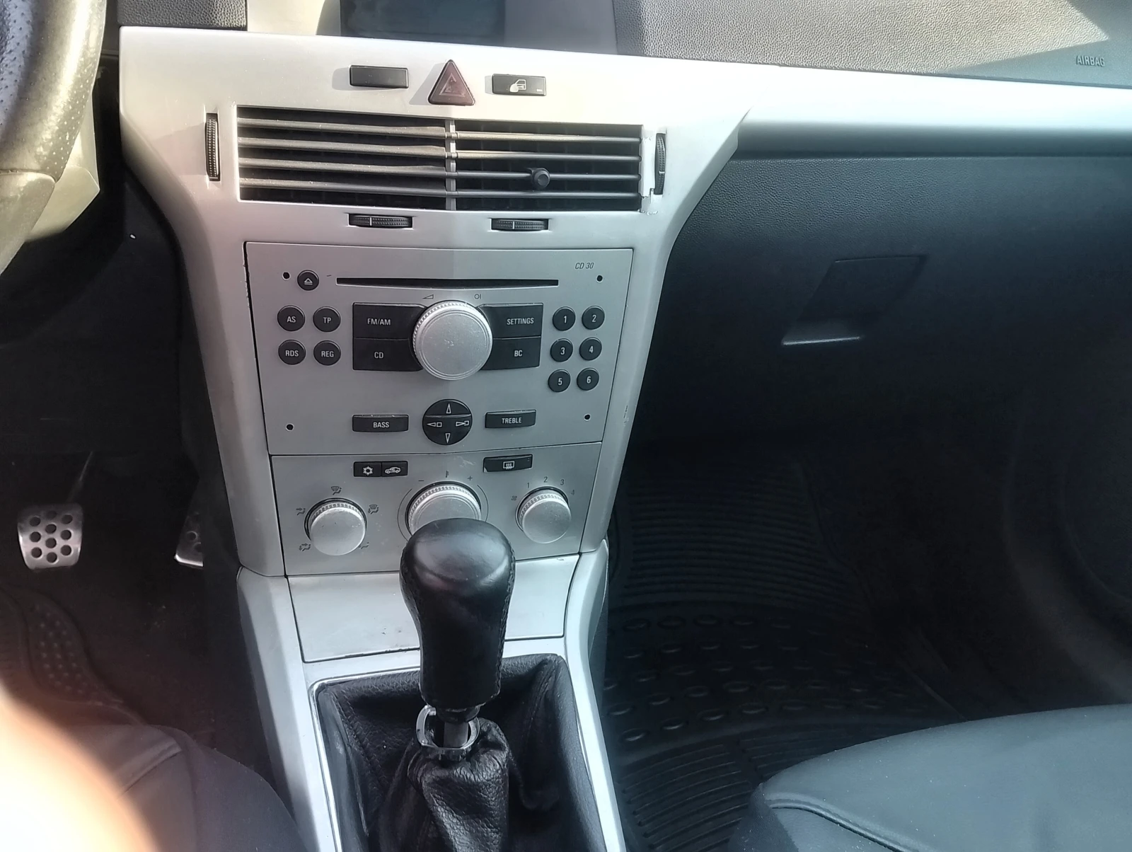 Opel Astra  - изображение 9
