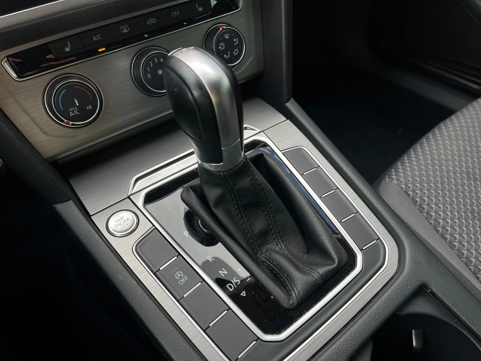 VW Passat 1.4i+ DSG+ Digital Cockpit | Mobile.bg   10