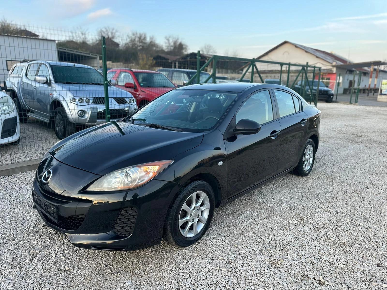 Mazda 3 1.6  | Mobile.bg   2