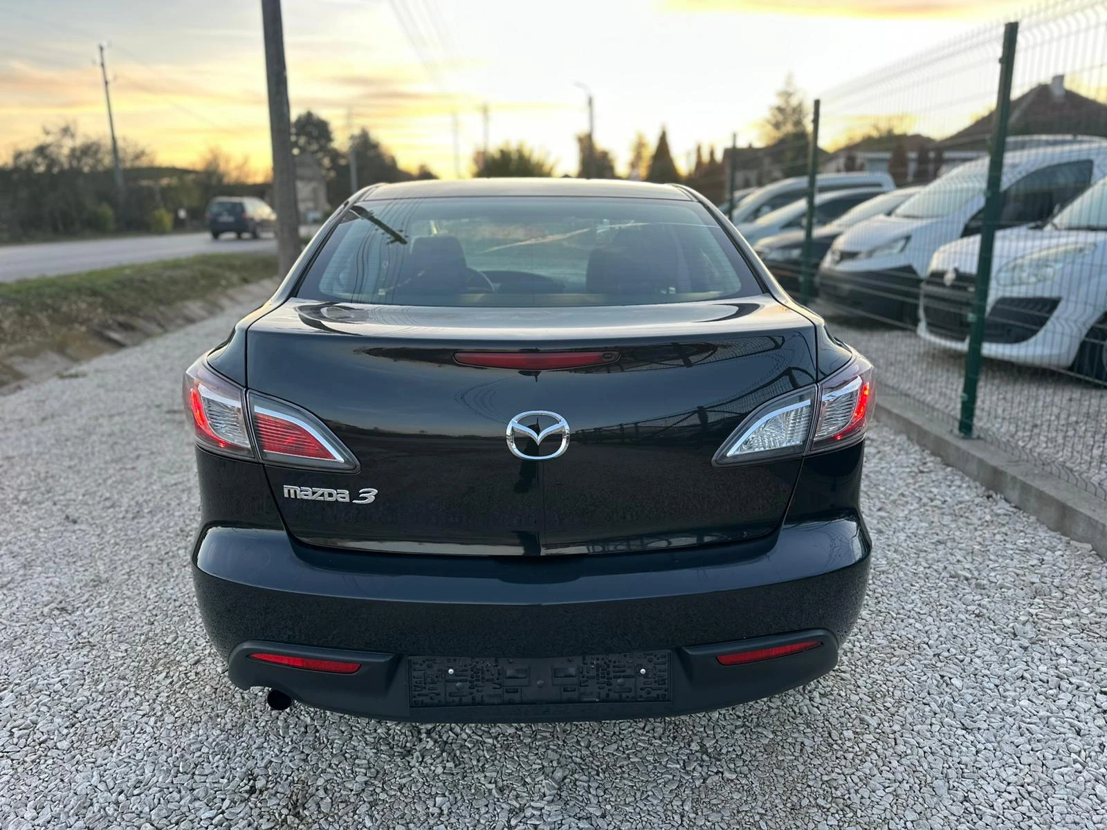 Mazda 3 1.6  | Mobile.bg   4