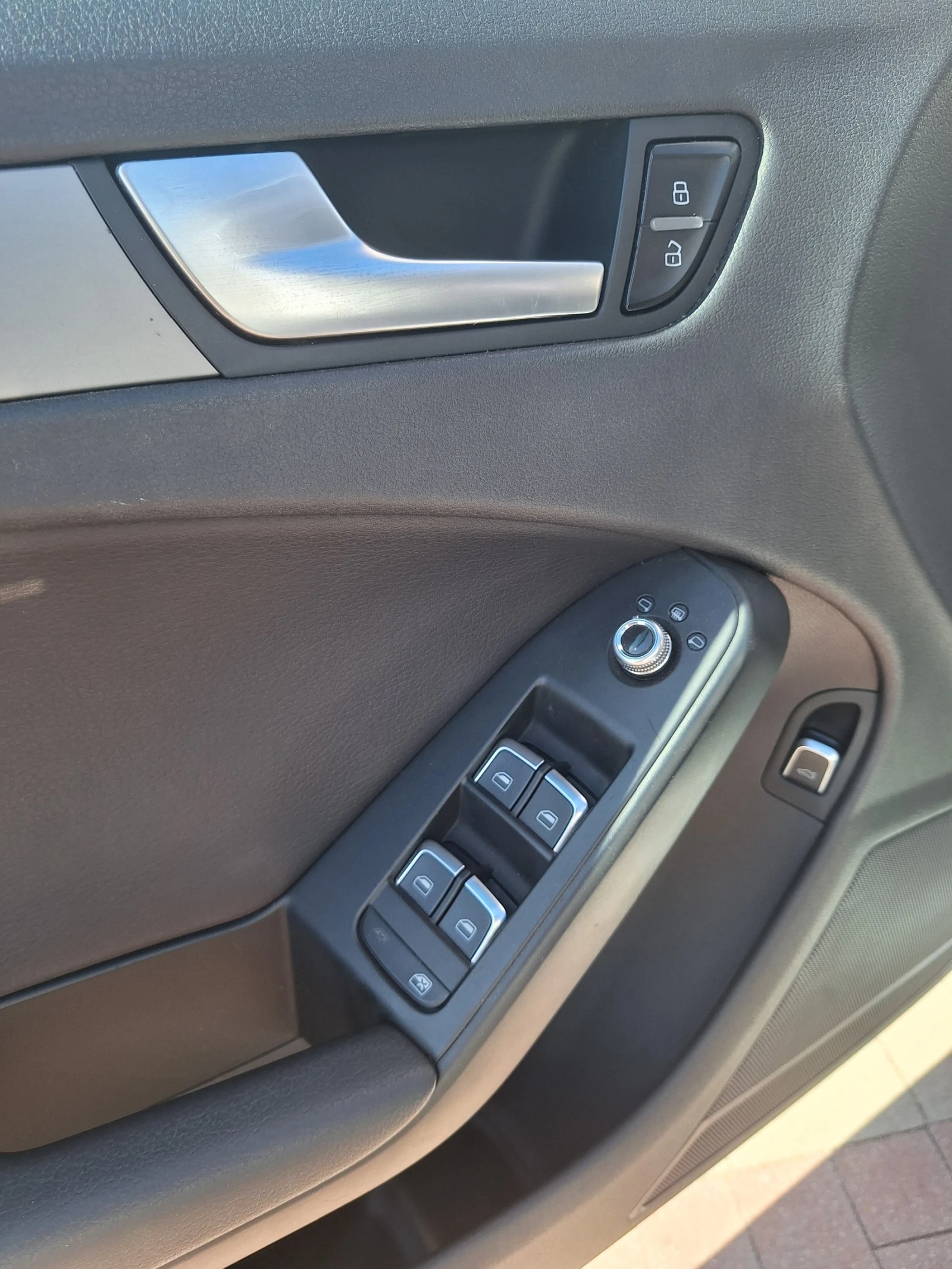 Audi A4 2.0 TFSI Quattro, снимка 12 - Автомобили и джипове - 53865700