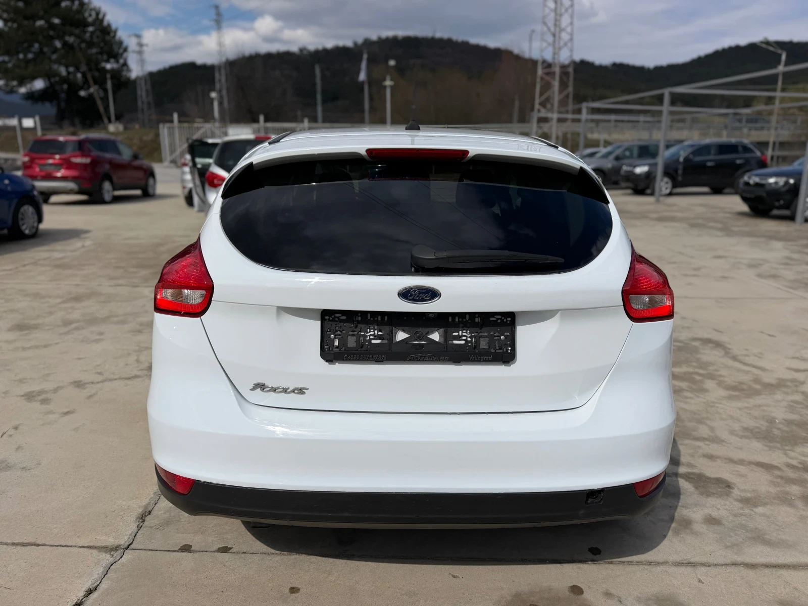 Ford Focus 1.5TDCi/BUSINESS/64000KM/NAVI/KAMERA/, снимка 7 - Автомобили и джипове - 53973767