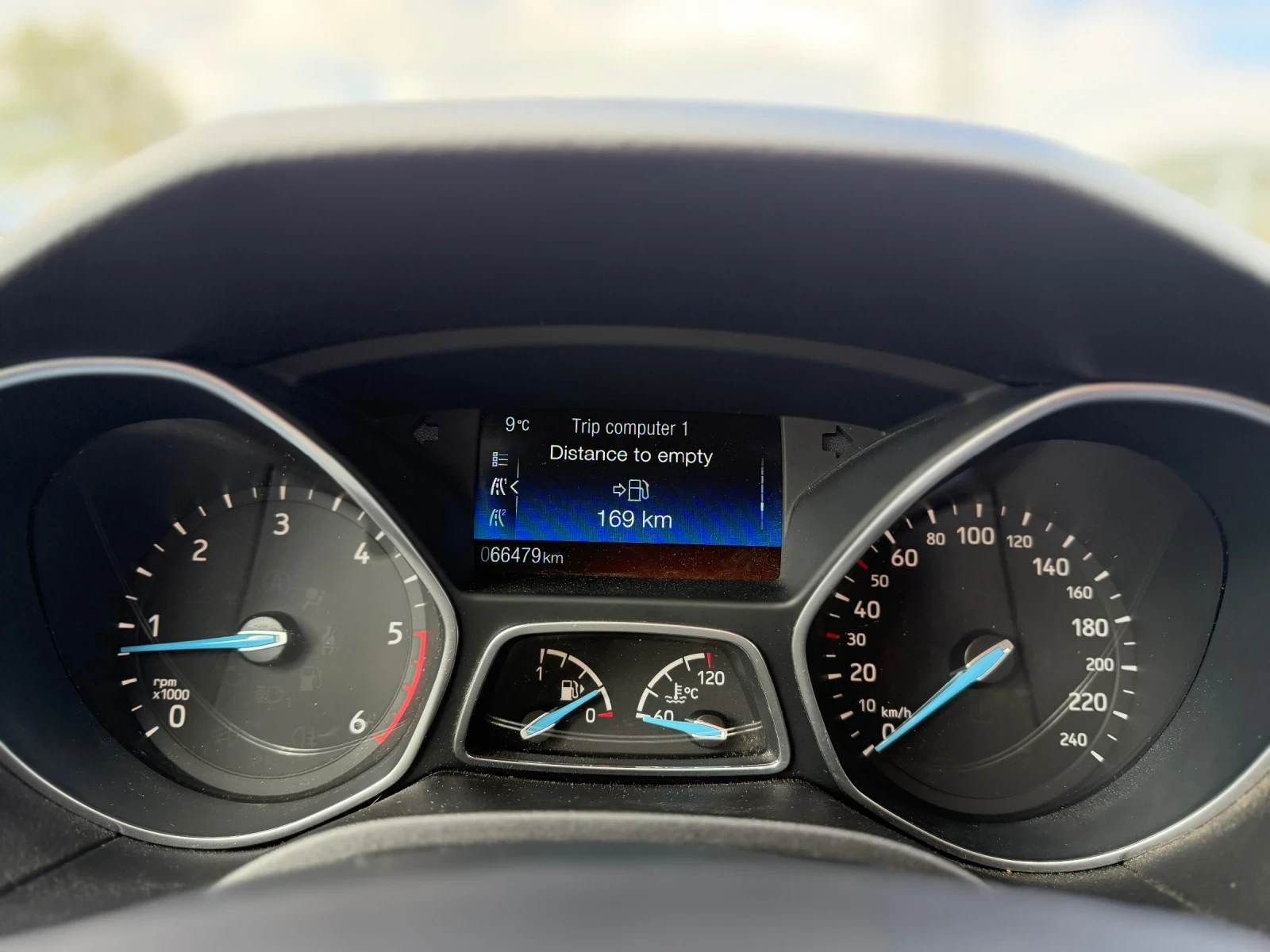 Ford Focus 1.5TDCi/BUSINESS/64000KM/NAVI/KAMERA/, снимка 14 - Автомобили и джипове - 53973767