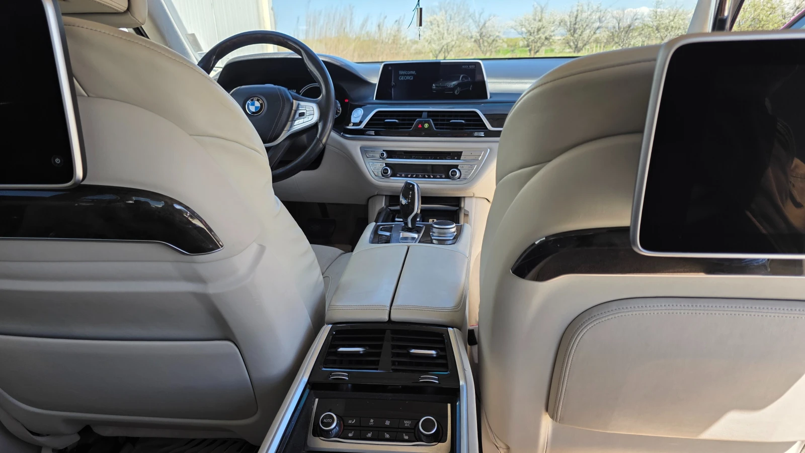 BMW 750 Xdrive Li, снимка 12 - Автомобили и джипове - 54137838