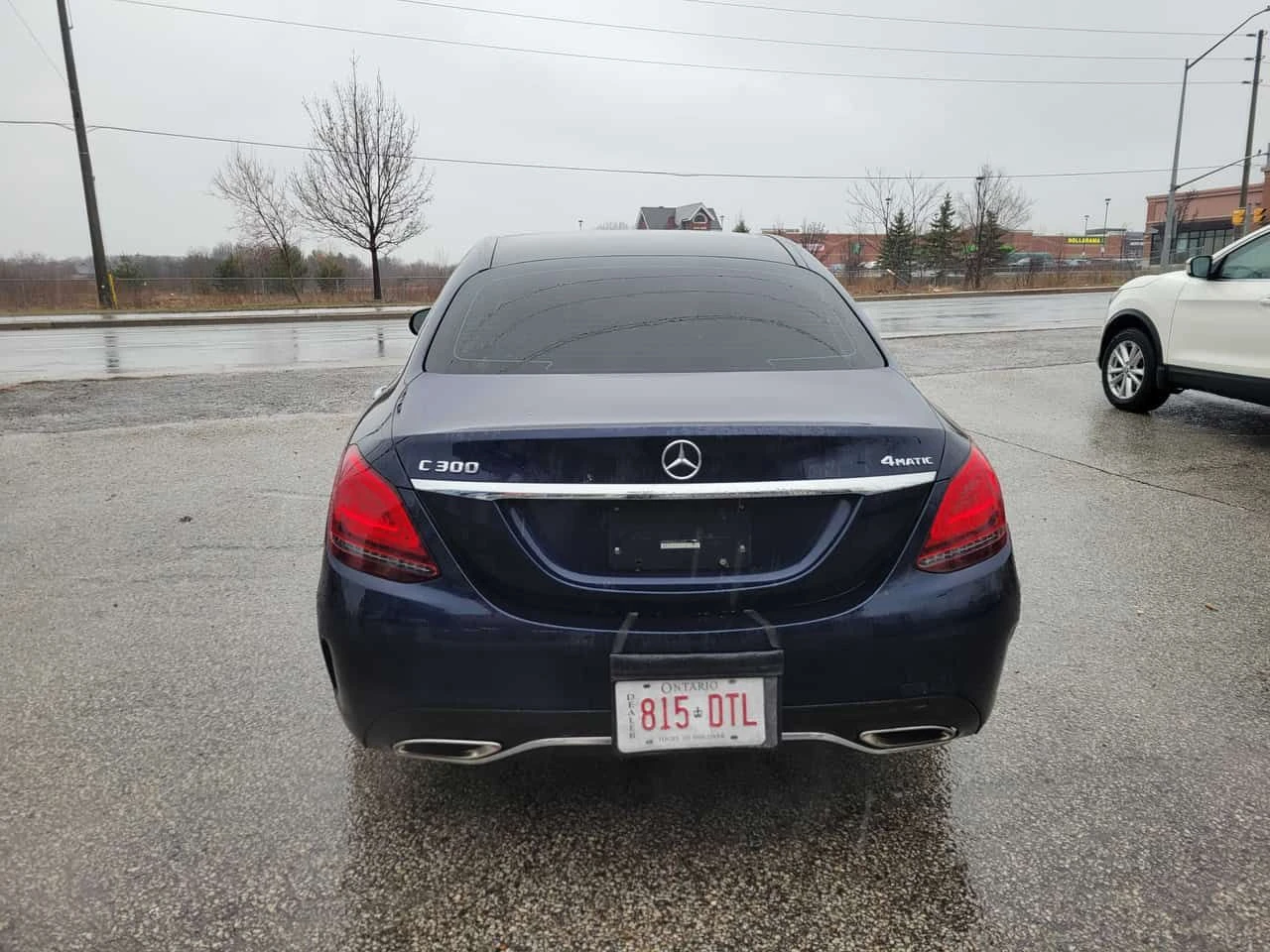 Mercedes-Benz C 300 /ПАНОРАМА/ПОДГРЕВИ/БЕЗ ИНЦИДЕНТИ, снимка 5 - Автомобили и джипове - 54164037