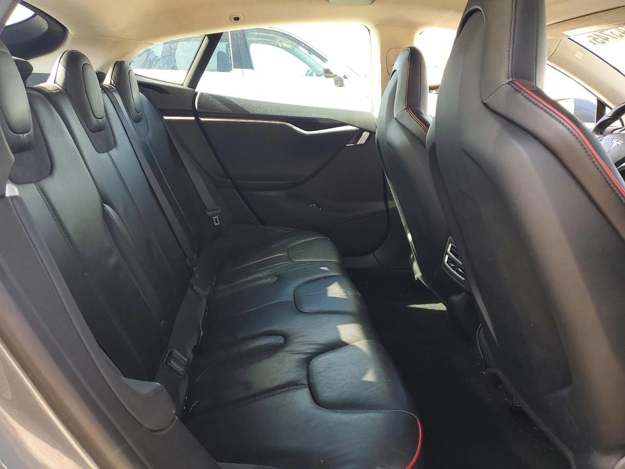 Tesla Model S, снимка 10 - Автомобили и джипове - 54198073