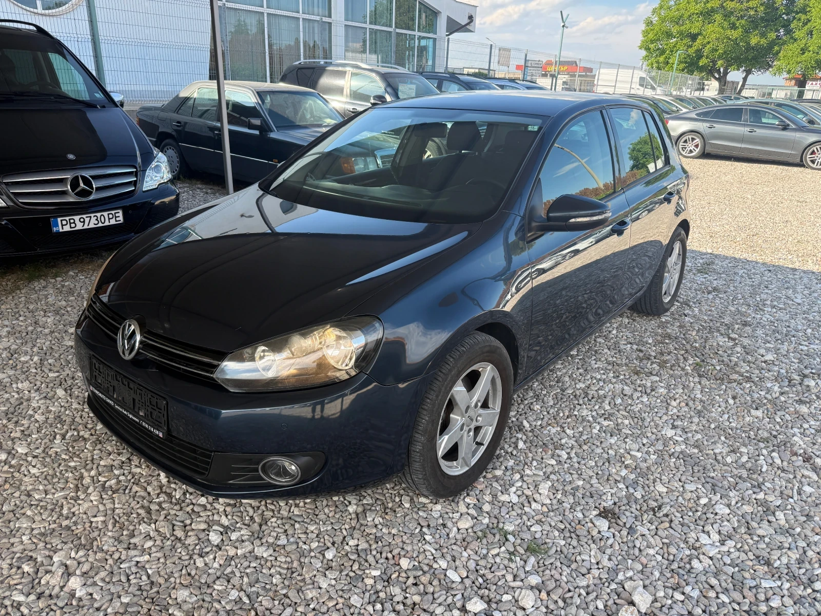 VW Golf 1.4 i avtomat, снимка 3 - Автомобили и джипове - 54567213
