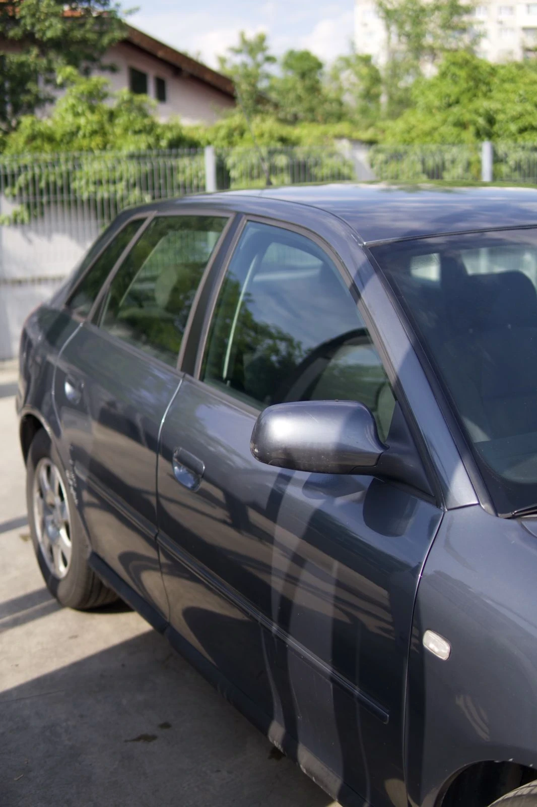 Audi A3 1.6 газ-бензин, снимка 10 - Автомобили и джипове - 54797784