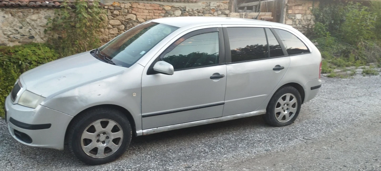Skoda Fabia 1.9 sdi, снимка 3 - Автомобили и джипове - 54933725