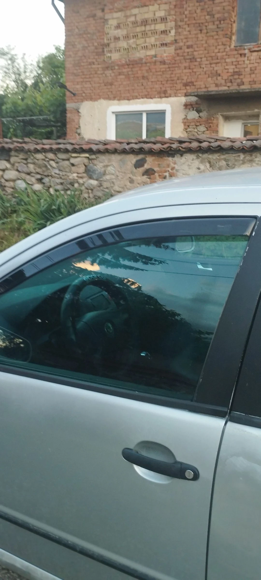 Skoda Fabia 1.9 sdi, снимка 4 - Автомобили и джипове - 54933725