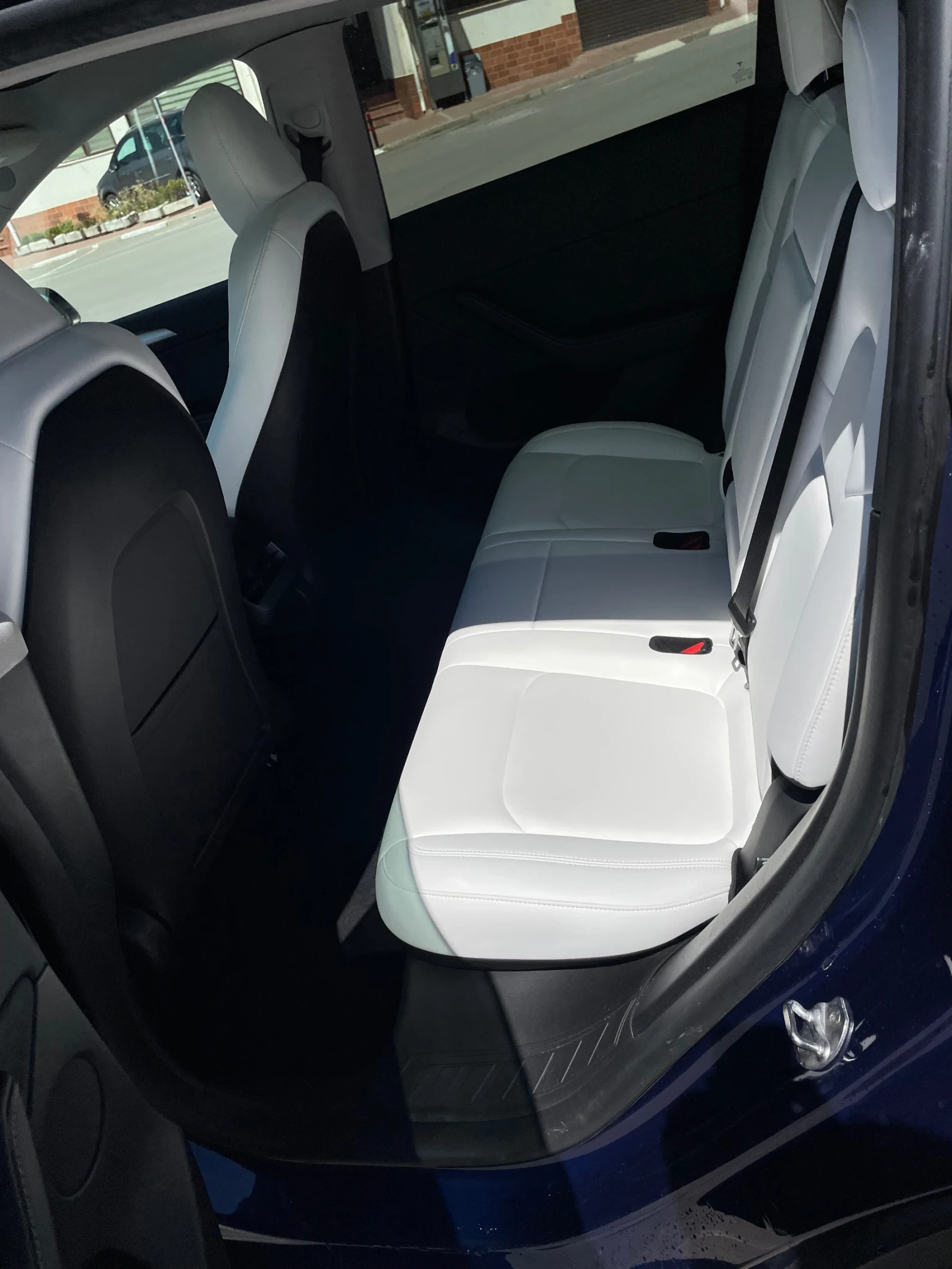 Tesla Model Y, снимка 5 - Автомобили и джипове - 54965246