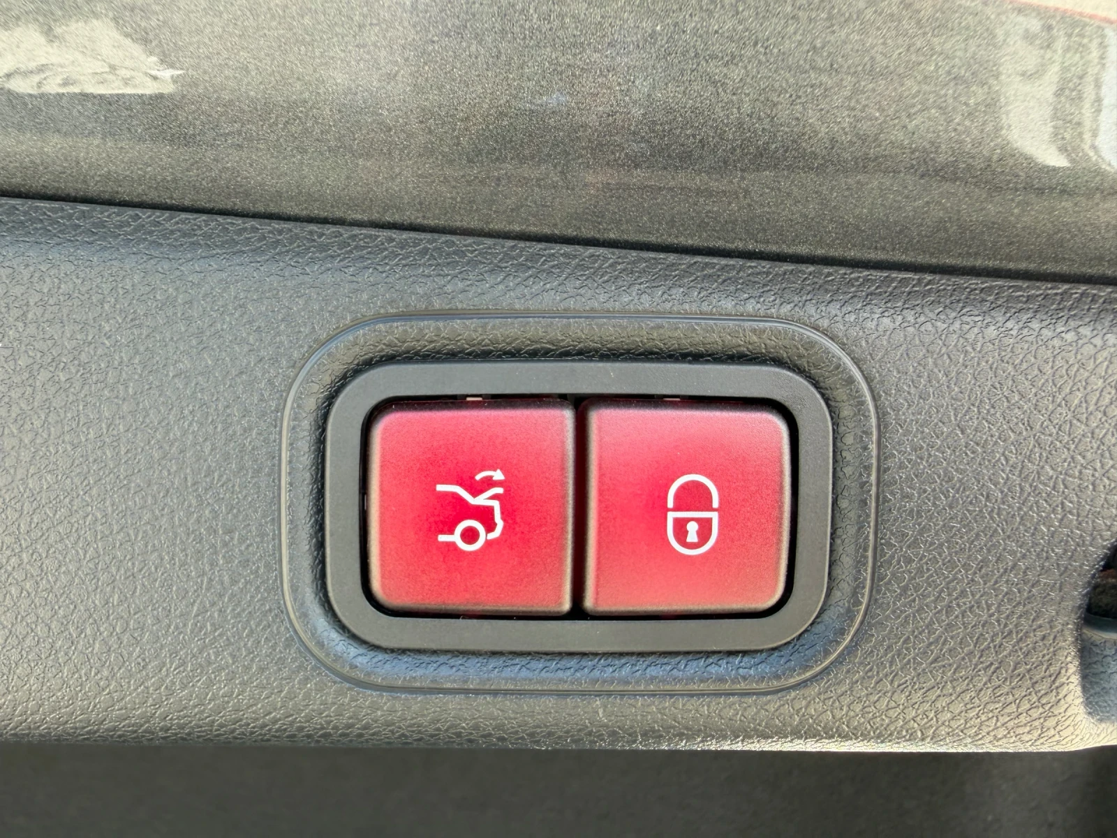 Mercedes-Benz E 220 W213 face, AMG line, снимка 13 - Автомобили и джипове - 54990264