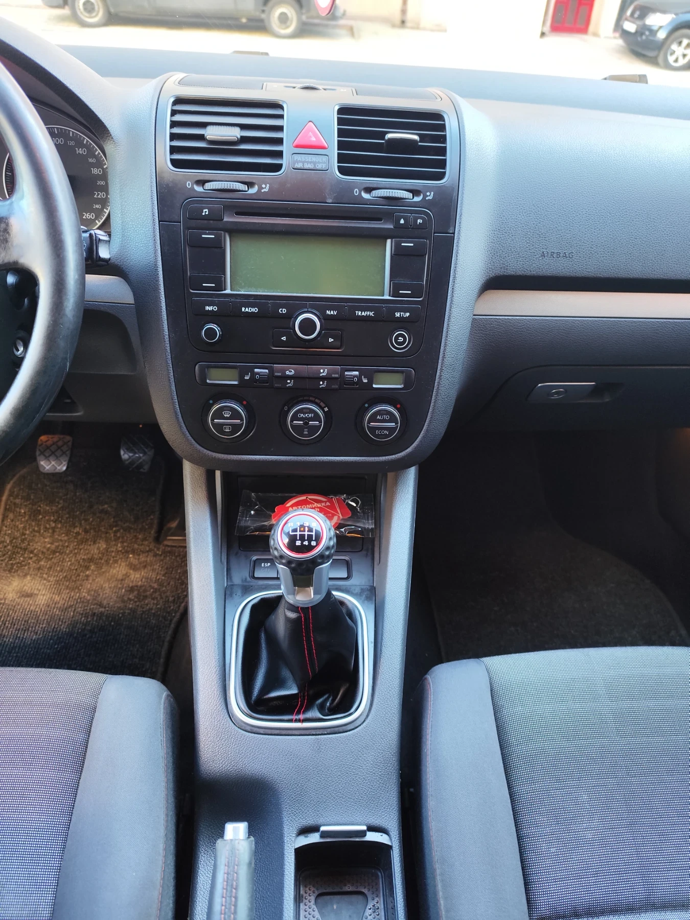VW Golf Golf 5 1, 6 FSI, снимка 13 - Автомобили и джипове - 55285113
