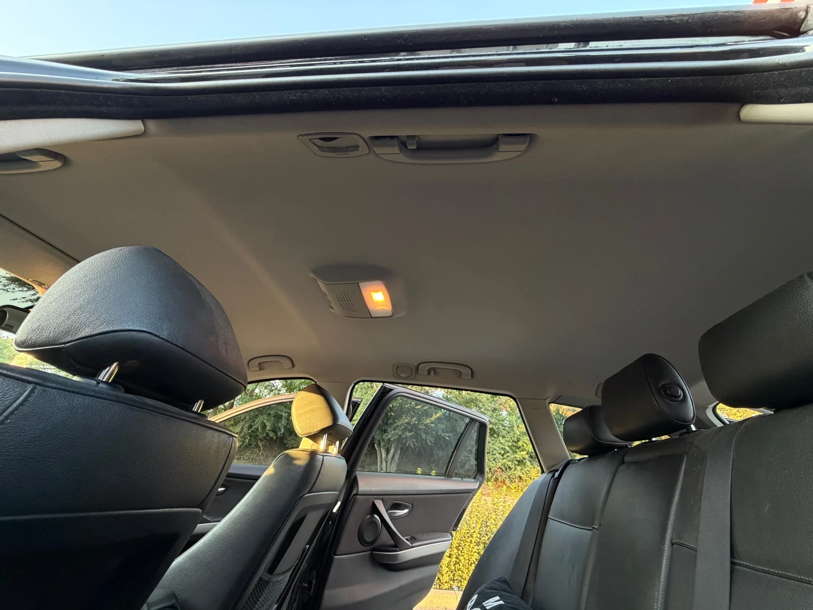 BMW 320, снимка 13 - Автомобили и джипове - 55475590