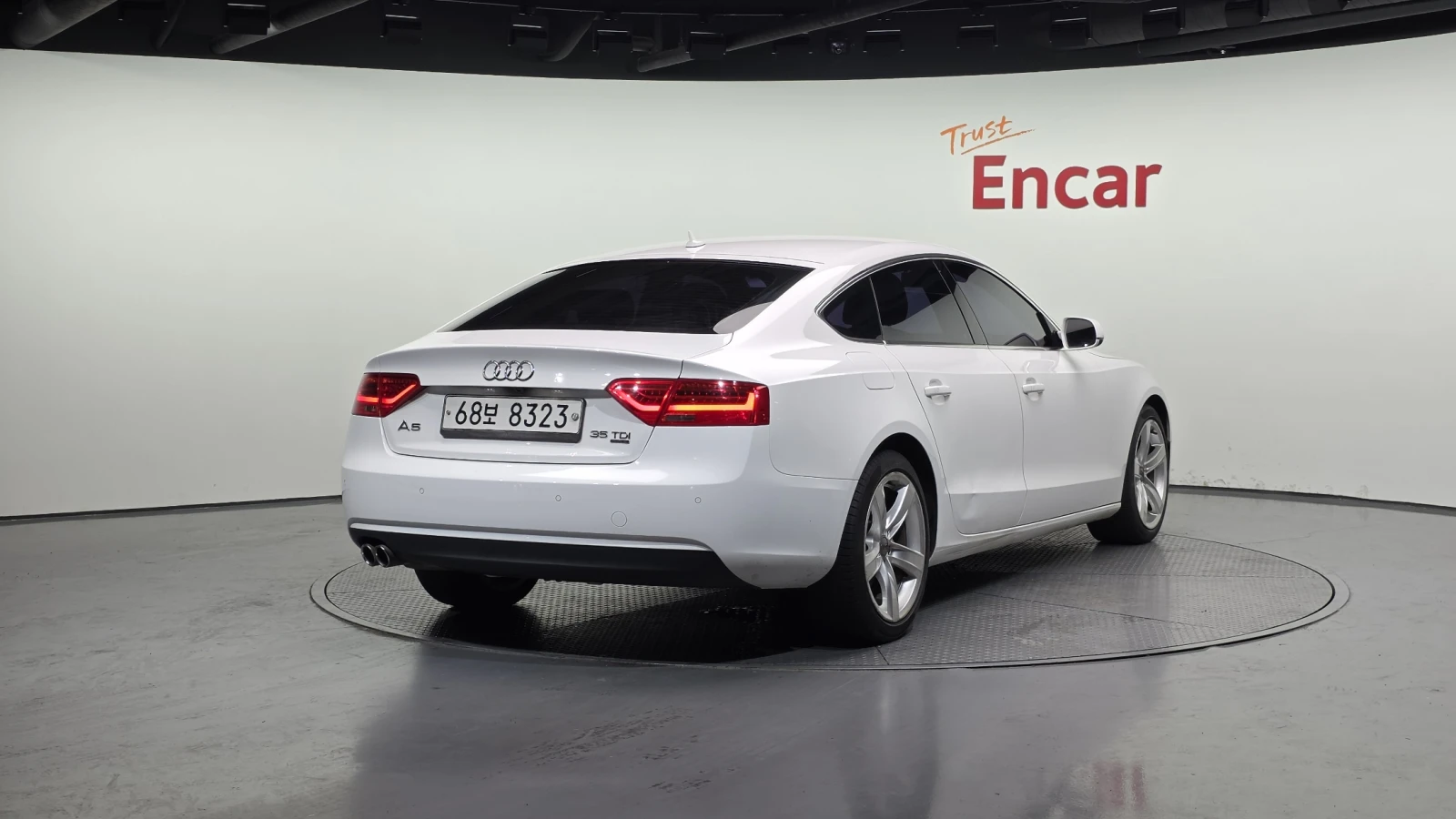 Audi A5 35 TDI quattro* ЛЮК* КРАЙНА ЦЕНА, снимка 2 - Автомобили и джипове - 55496027