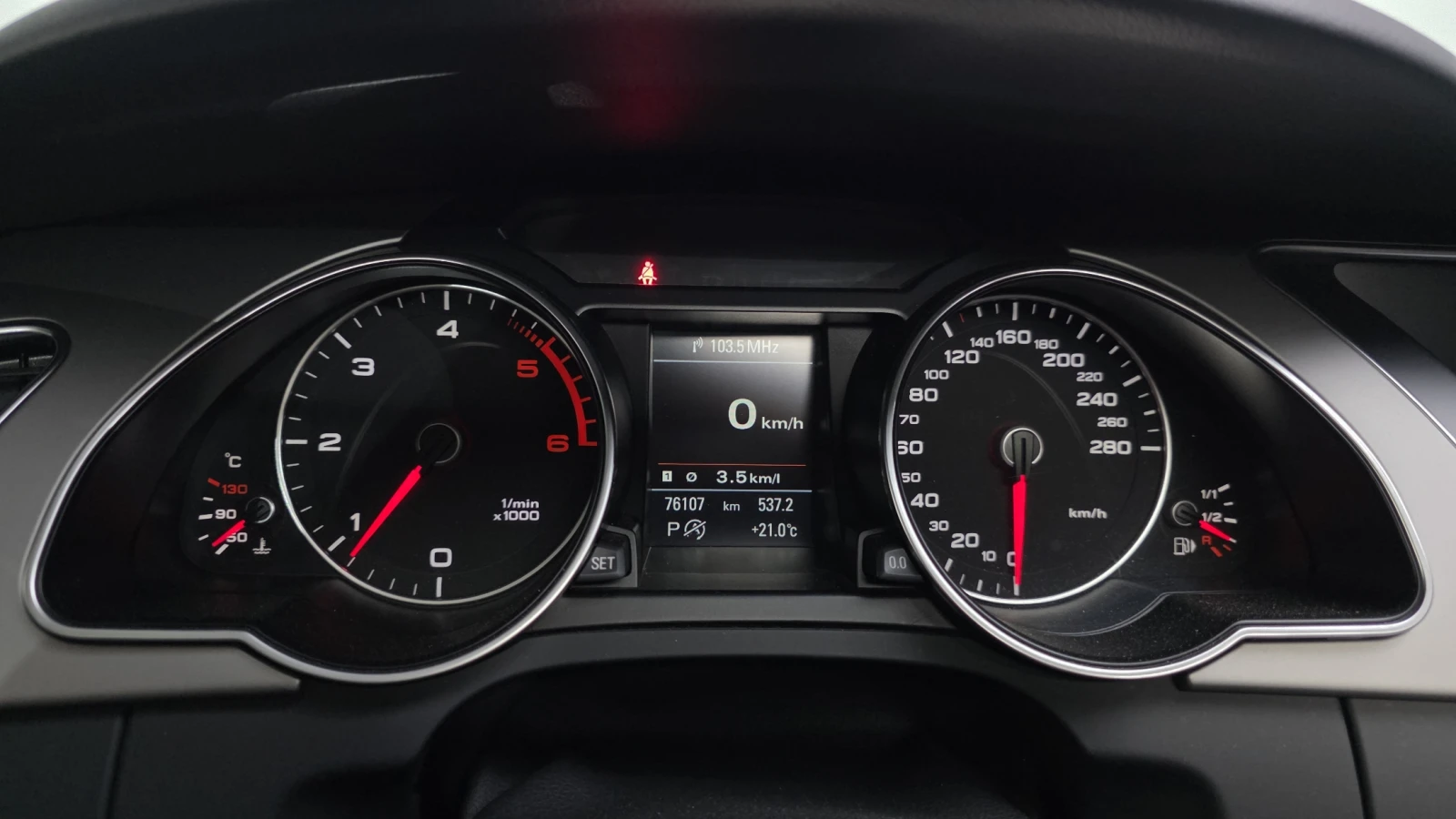 Audi A5 35 TDI quattro* ЛЮК* КРАЙНА ЦЕНА, снимка 8 - Автомобили и джипове - 55496027