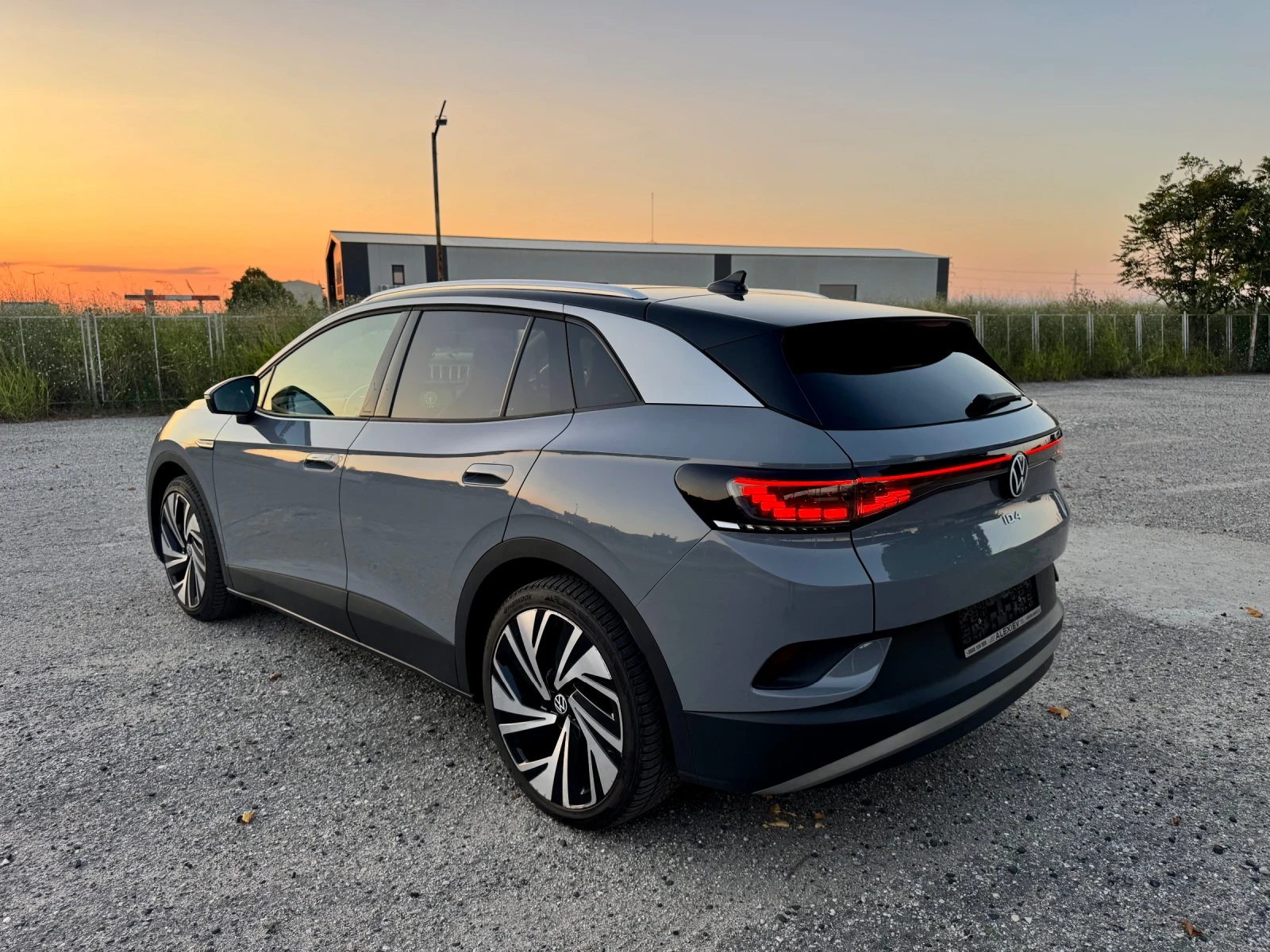 VW ID.4 Pro 82kWh Full 120.000km 93.9%SOH Термопомпа, снимка 6 - Автомобили и джипове - 55503949