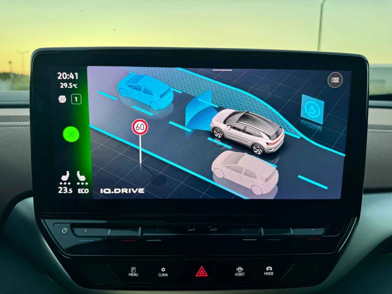 VW ID.4 Pro 82kWh Full 120.000km 93.9%SOH Термопомпа, снимка 16 - Автомобили и джипове - 55503949
