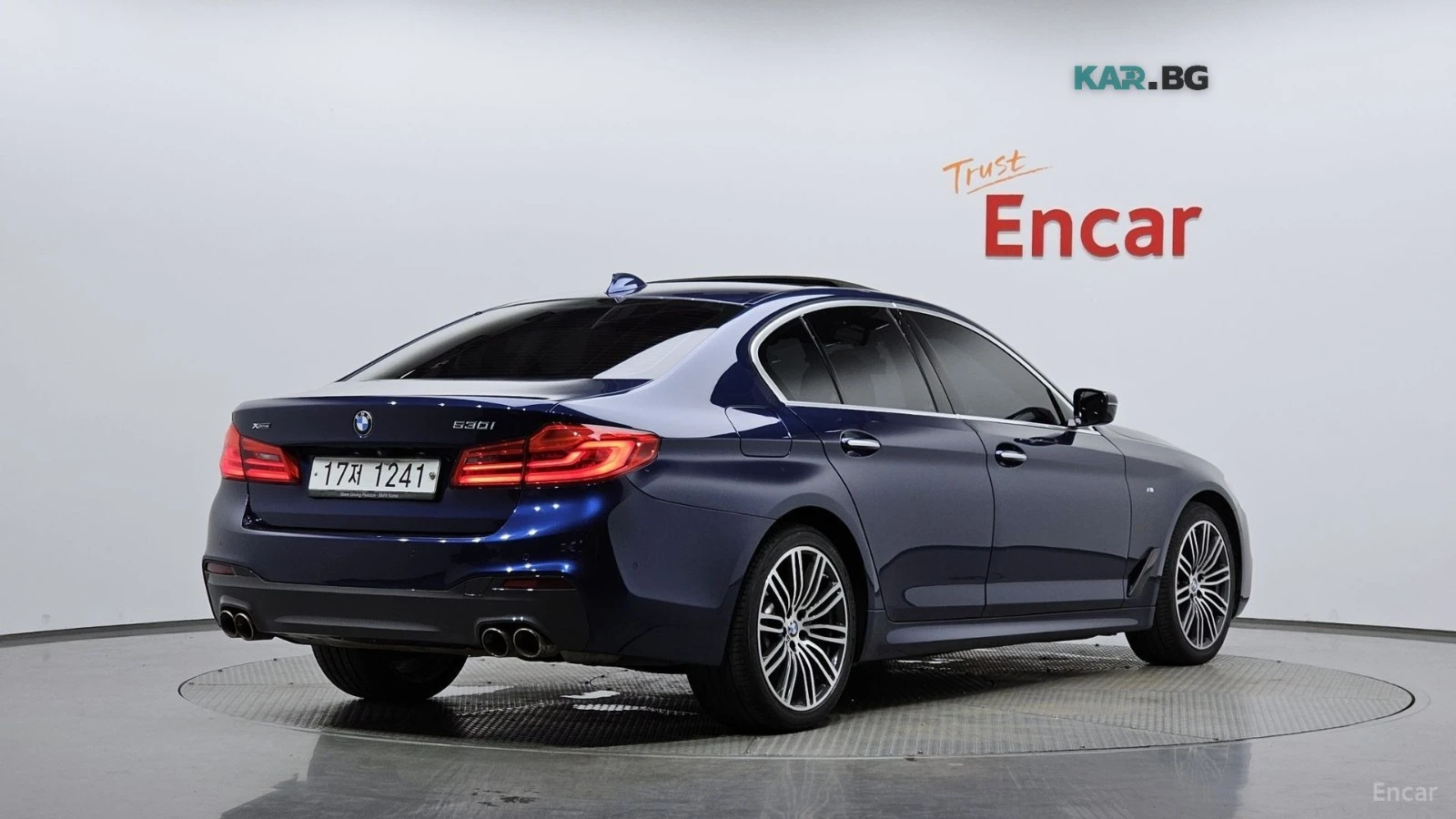 BMW 530 xDrive M Sport Plus* HUD* НАВИ* ПАНО* АВТОКРЕДИТ, снимка 2 - Автомобили и джипове - 55724663