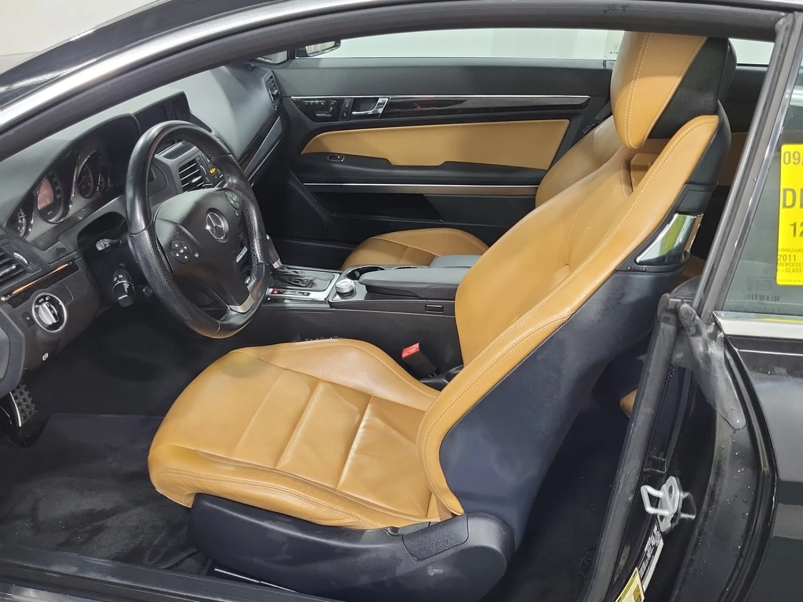 Mercedes-Benz E 350 * АВТОКРЕДИТ БЕЗ ПЪРВОНАЧАЛНА ВНОСКА* , снимка 5 - Автомобили и джипове - 55891603