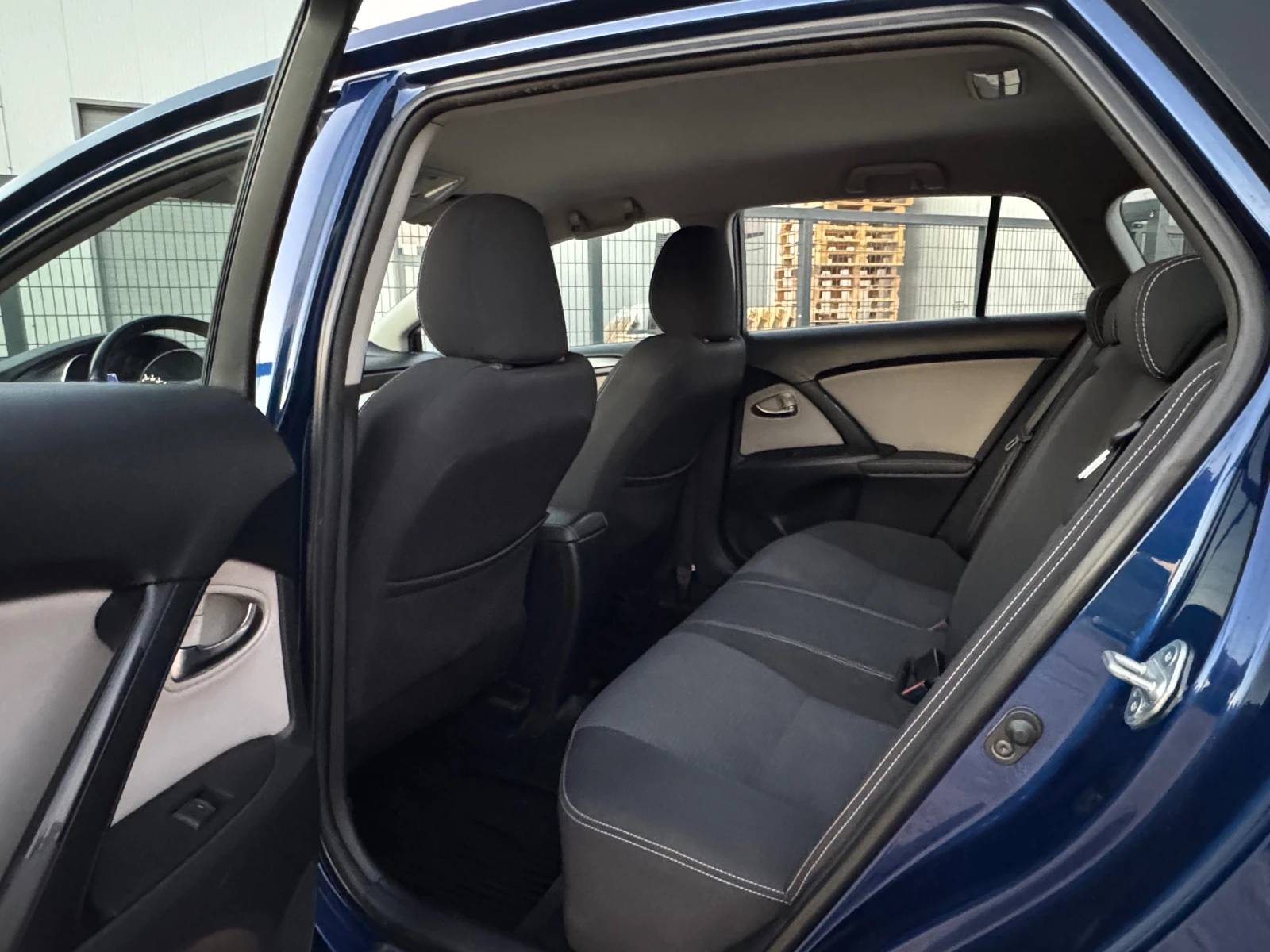 Toyota Avensis 2.0 D-4D 143 к.с. | EURO 6 | ЛИЗИНГ ОТ 121  /МЕСЕЦ, снимка 12 - Автомобили и джипове - 55974342