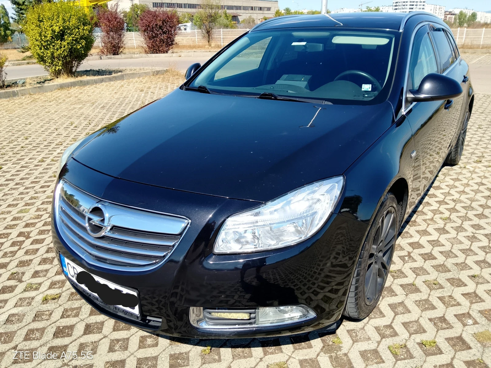Opel Insignia 2.0Т, 220 к. с.4х4, газ, снимка 2 - Автомобили и джипове - 56127974