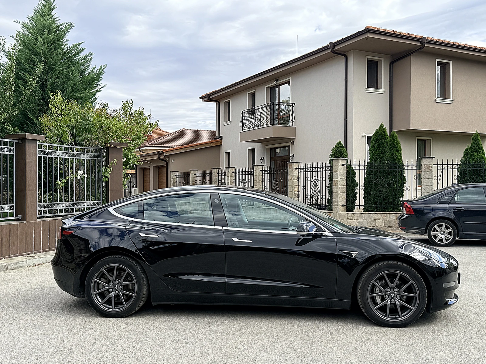 Tesla Model 3 Long Range 4x4 Европейска Гаранция, снимка 5 - Автомобили и джипове - 56239349