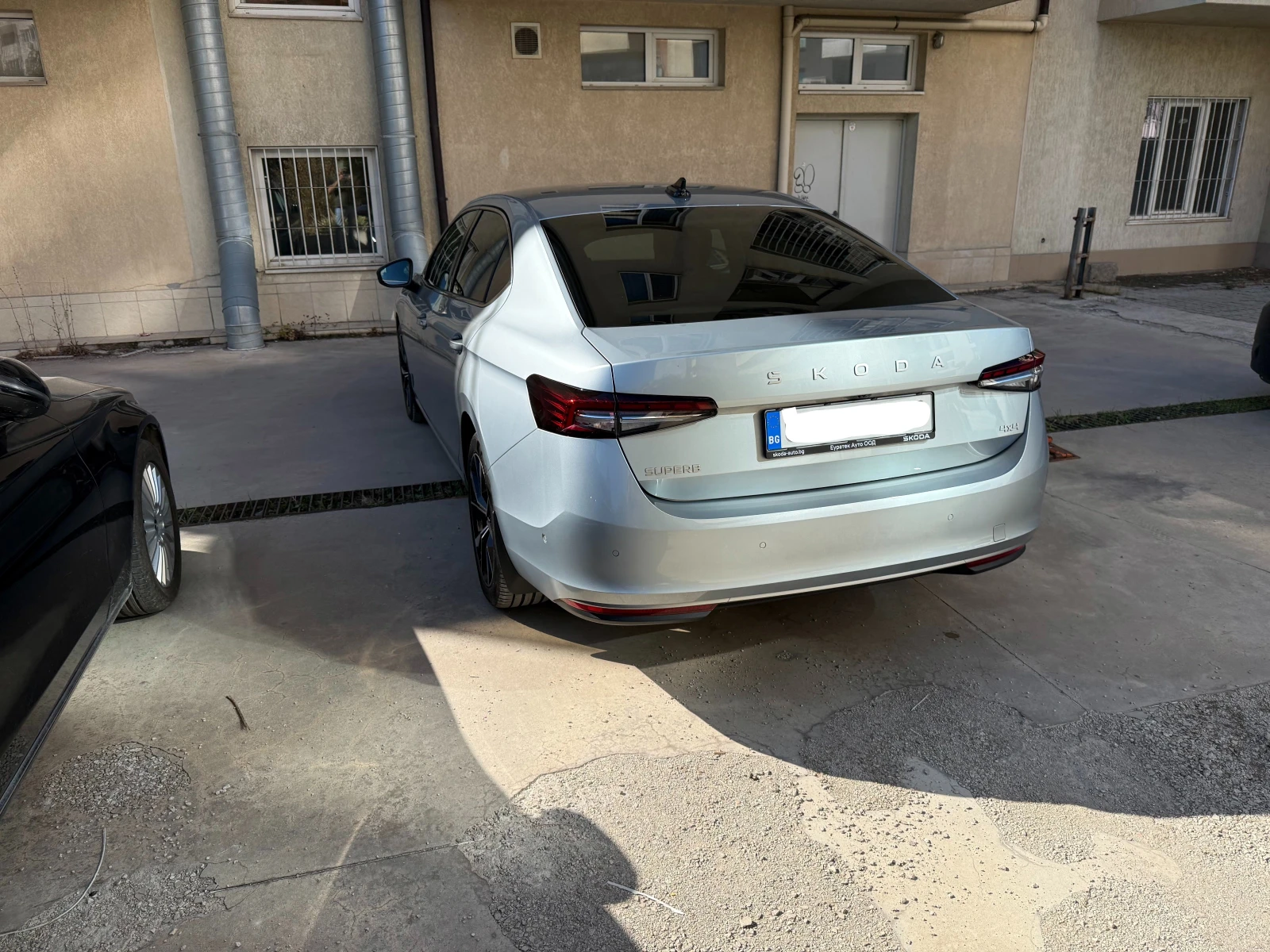Skoda Superb L&K, снимка 3 - Автомобили и джипове - 56563839