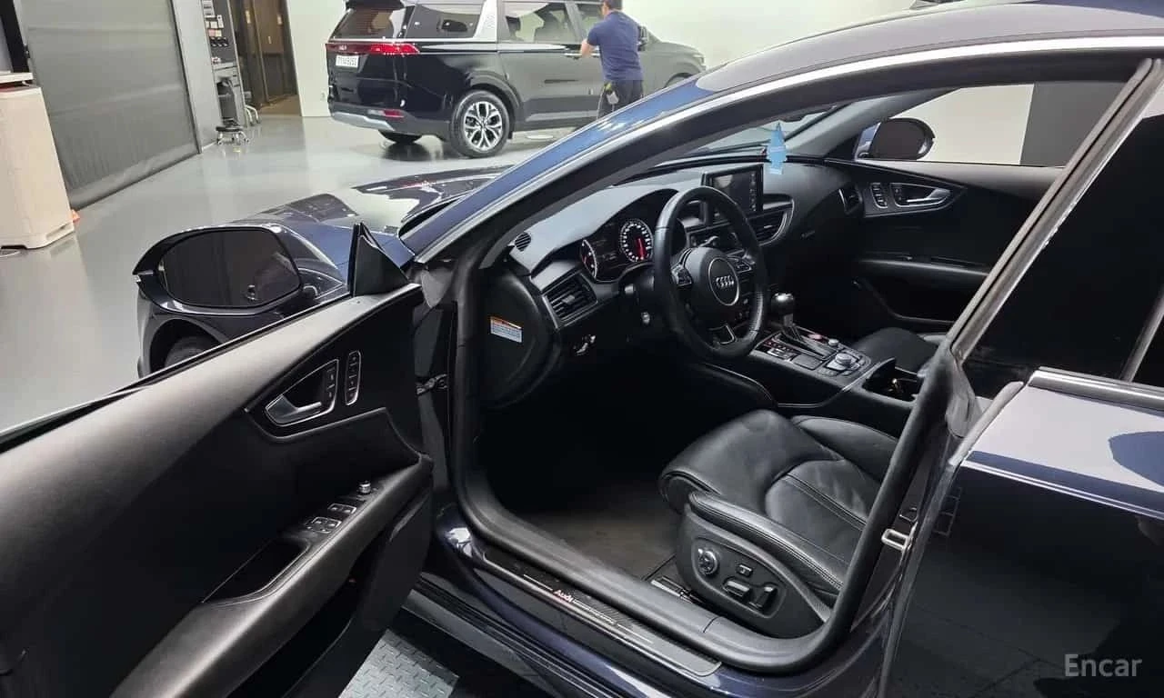 Audi A7, снимка 10 - Автомобили и джипове - 56689786