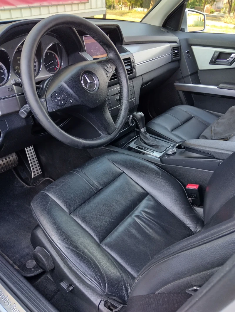 Mercedes-Benz GLK, снимка 10 - Автомобили и джипове - 51612627