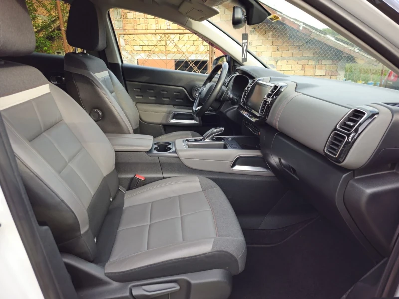 Citroen C5 Aircross, снимка 15 - Автомобили и джипове - 51790649