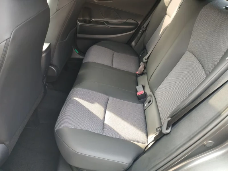 Toyota C-HR 2, 0 l Hybrid CAMERA/LED/NAVI, снимка 11 - Автомобили и джипове - 51837599