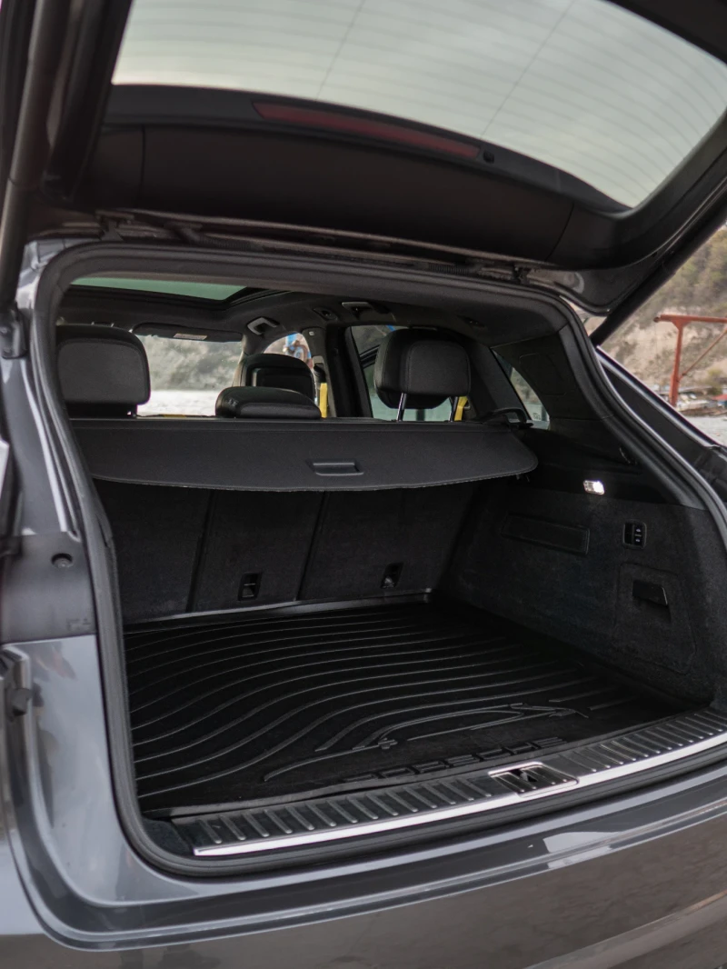 Porsche Cayenne, снимка 16 - Автомобили и джипове - 52553212