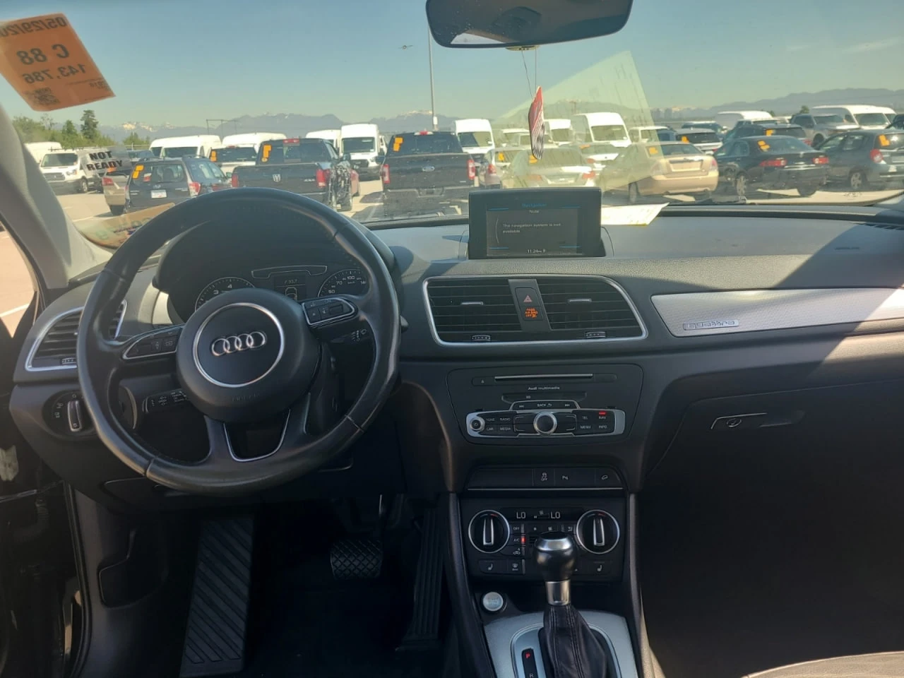 Audi Q3 * CARFAX* АВТОФИНАНСИРАНЕ* БЕЗ ПЪРВОНАЧАЛНА ВНОСКА - изображение 9