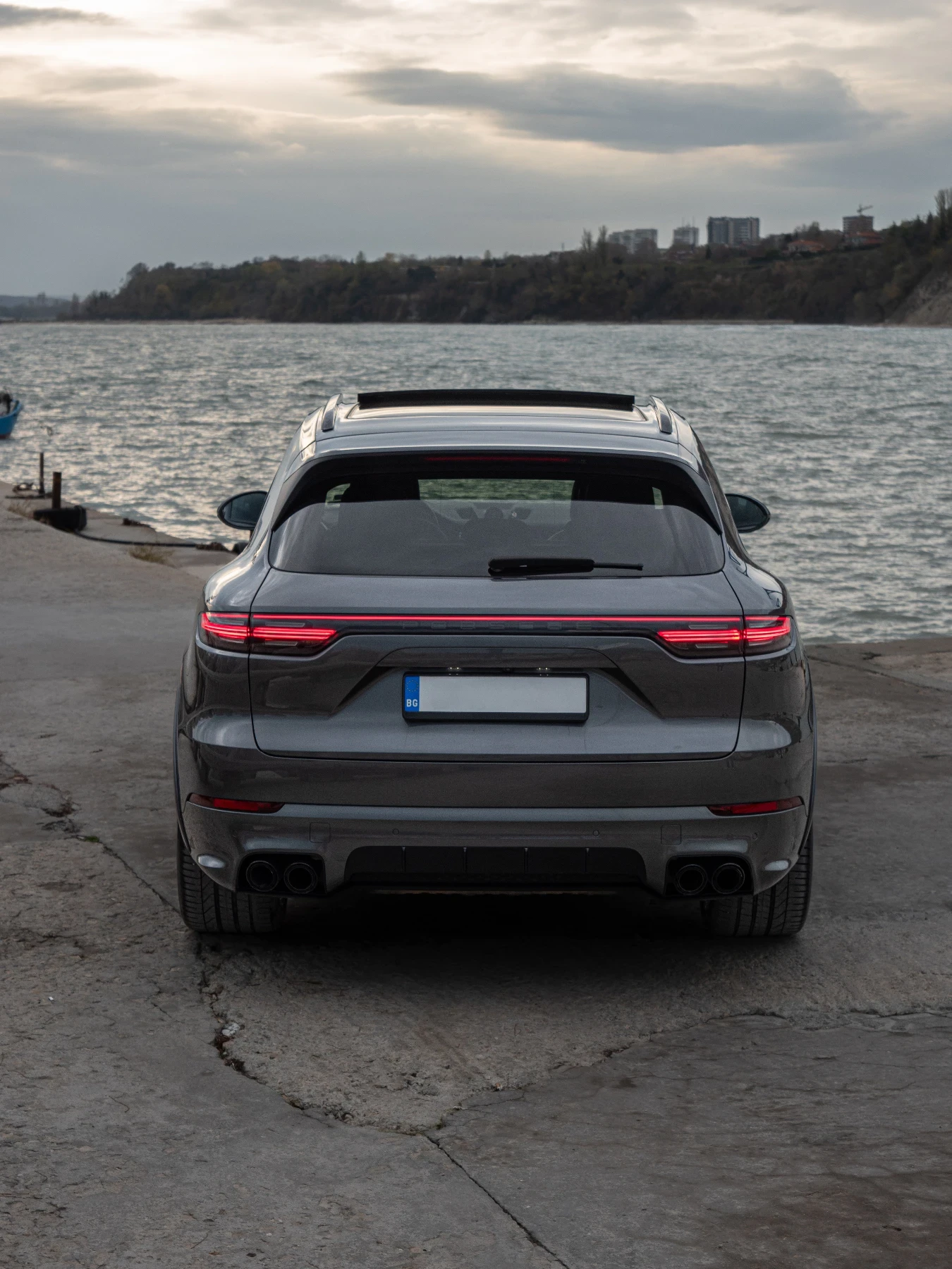 Porsche Cayenne  - изображение 3