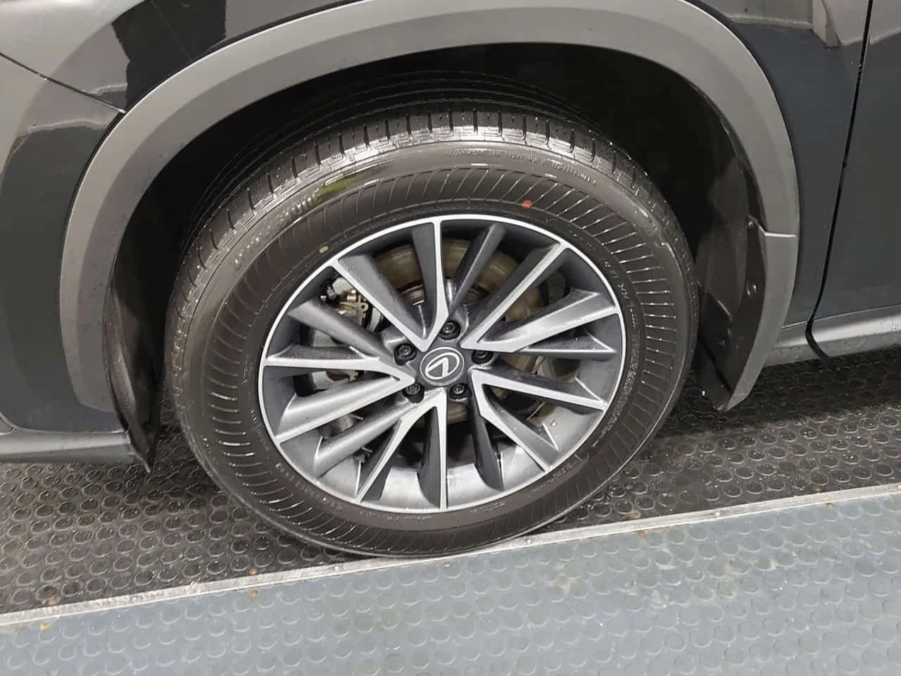 Lexus NX 350H  CARFAX, снимка 6 - Автомобили и джипове - 53899332