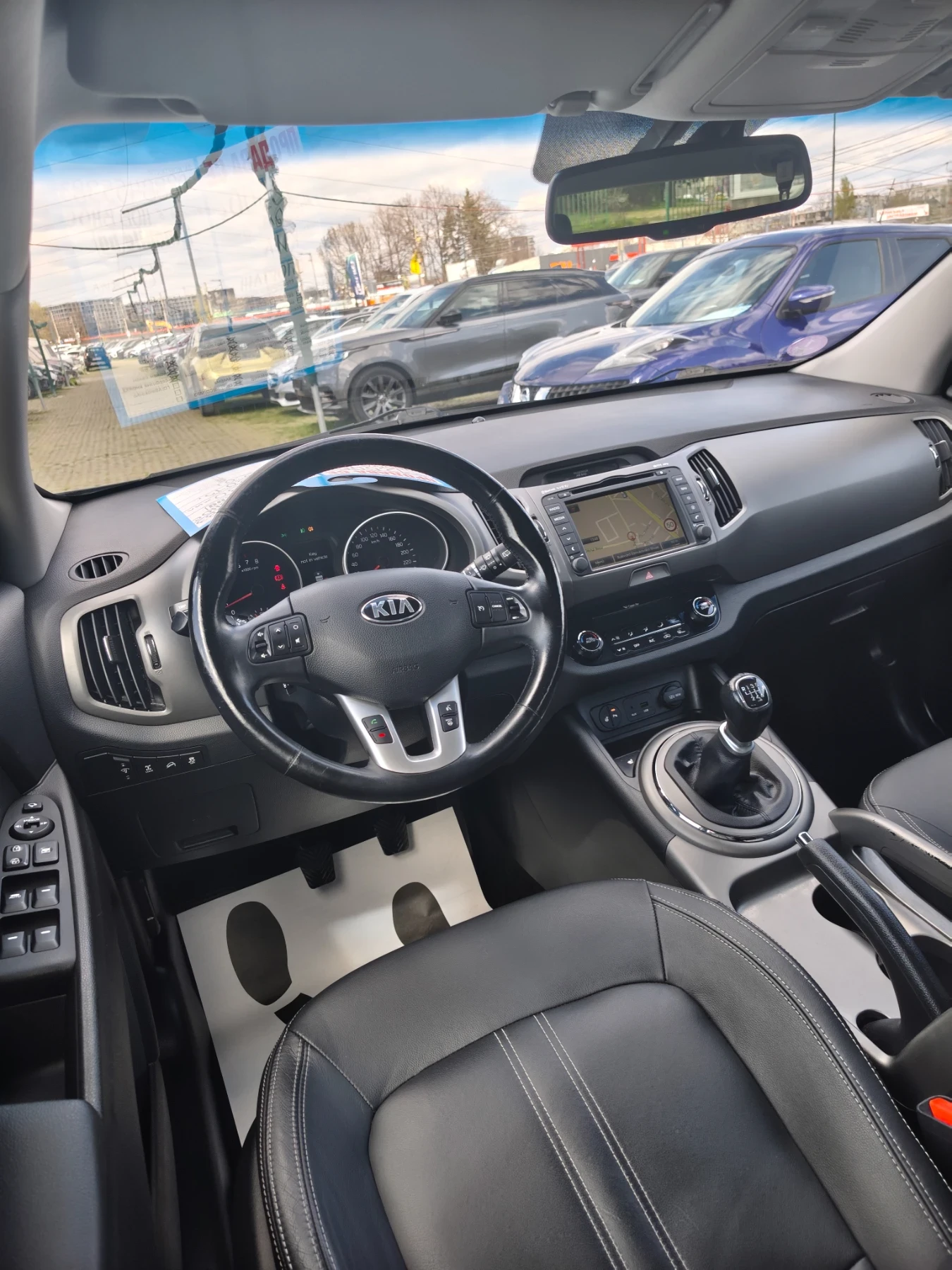Kia Sportage 2.0 benzin facelift executive , снимка 13 - Автомобили и джипове - 54157285