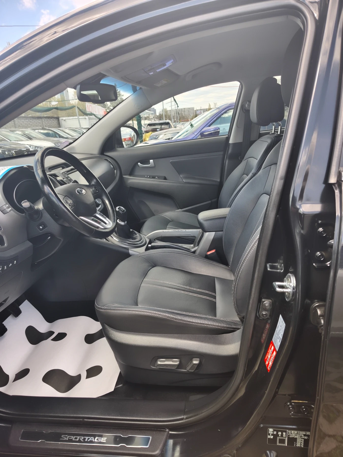 Kia Sportage 2.0 benzin facelift executive , снимка 14 - Автомобили и джипове - 54157285