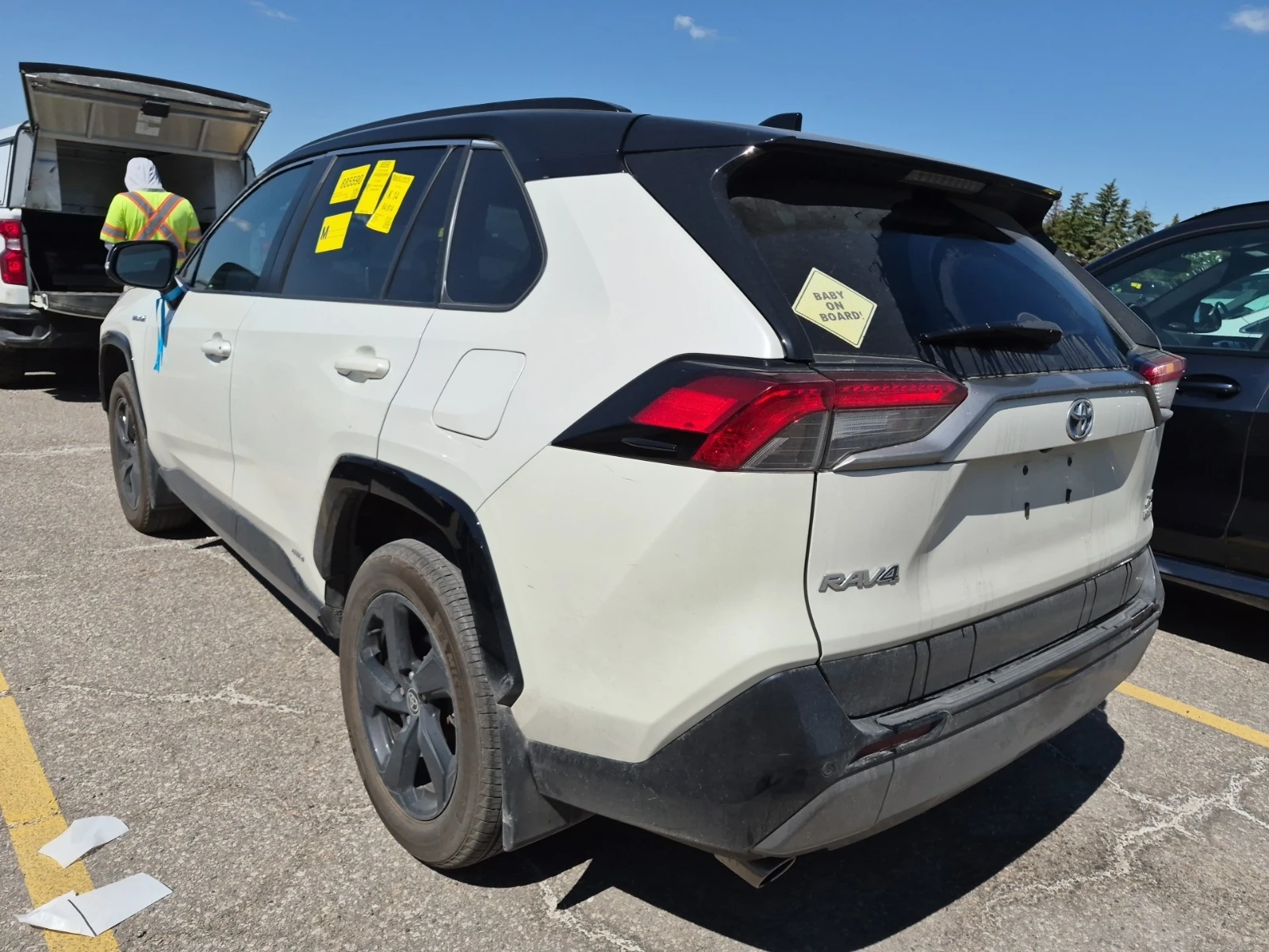 Toyota Rav4 HYBRID XSE/AWD/Шибедах/Подгрев/ПЪЛНА СЕРВИЗНА, снимка 3 - Автомобили и джипове - 54749094