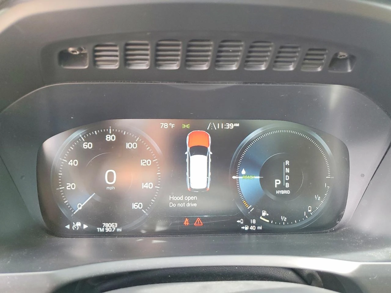 Volvo Xc90, снимка 9 - Автомобили и джипове - 54920343