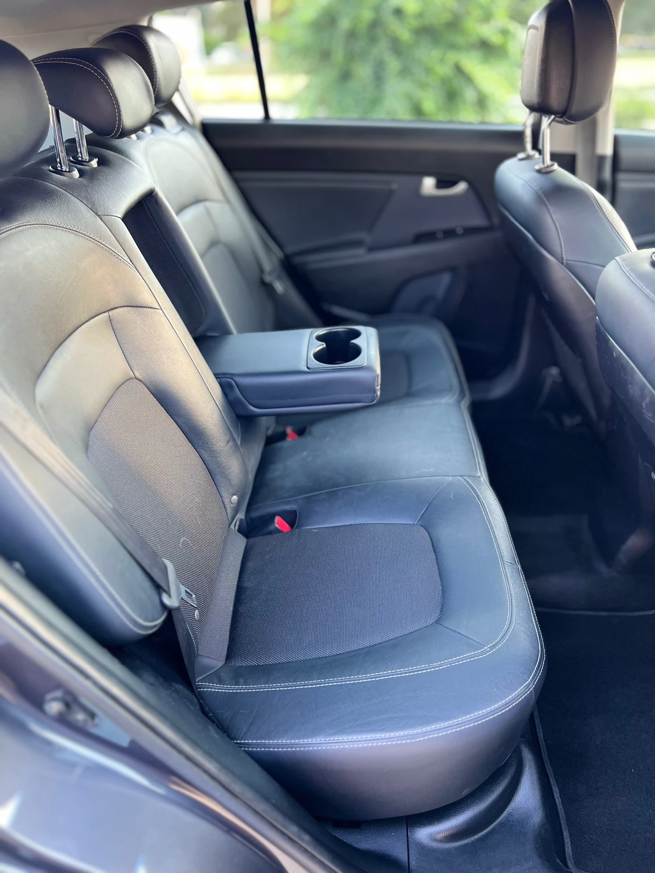 Kia Sportage 1.7CRDI, снимка 6 - Автомобили и джипове - 55072350